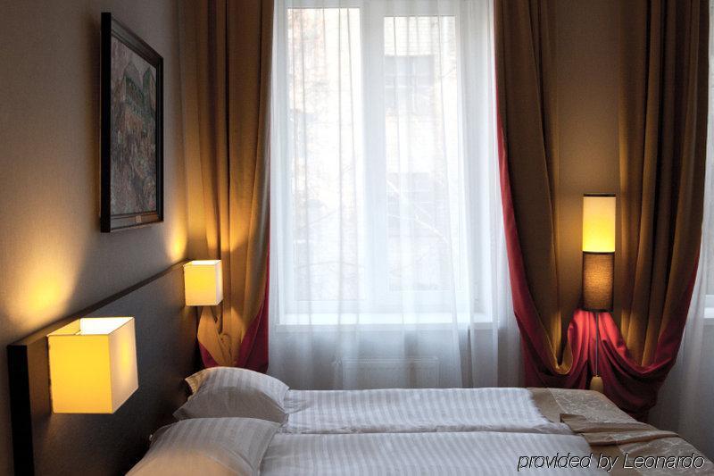 Optima Collection Kharkiv Hotel Quarto foto